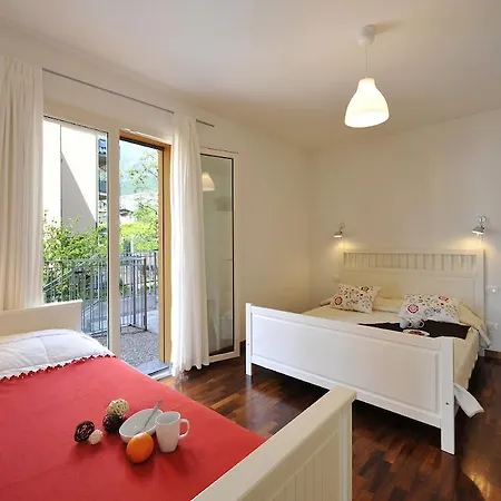 Casa Tre Sole 公寓 *